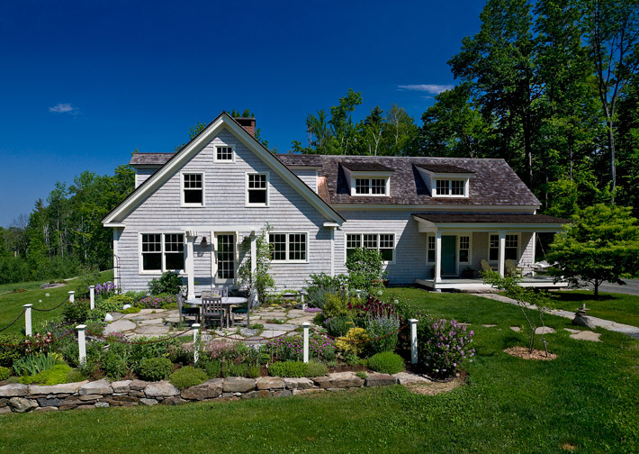 http://hgarchitects.com/new-homes/reconstructed-cape/