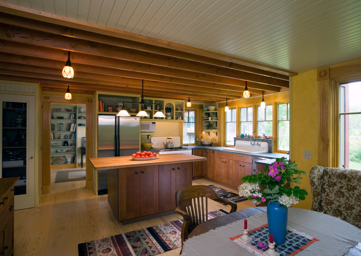 http://hgarchitects.com/small-projects/thetford-pond-house/